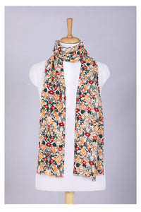 Vintage Charm Wool Scarf - Multi Coloured | SVEŽElife