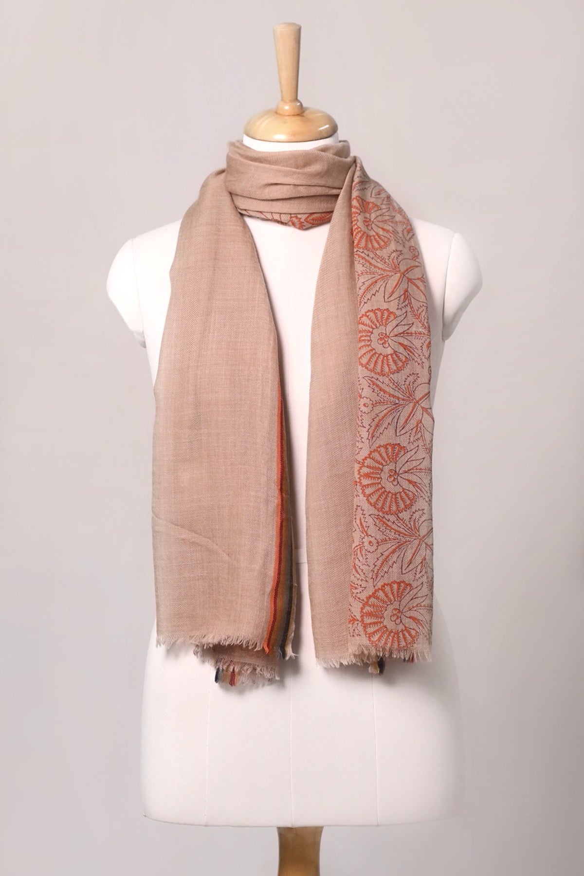 Terrace Floral Border Print Wool Scarf - Beige | SVEŽElife