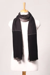 Shadow Blocks Herringbone Wool Scarf - Black Grey | SVEŽElife
