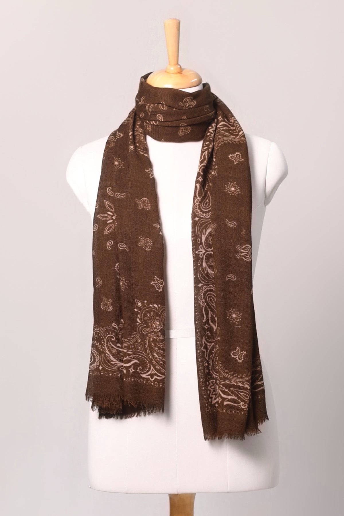 Woodland Paisley Print Wool Scarf - Wood-brown | SVEŽElife