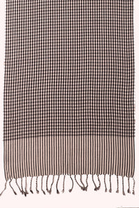 Classic Gingham Woven Wool Scarf with Tassels - Black White | SVEŽElife