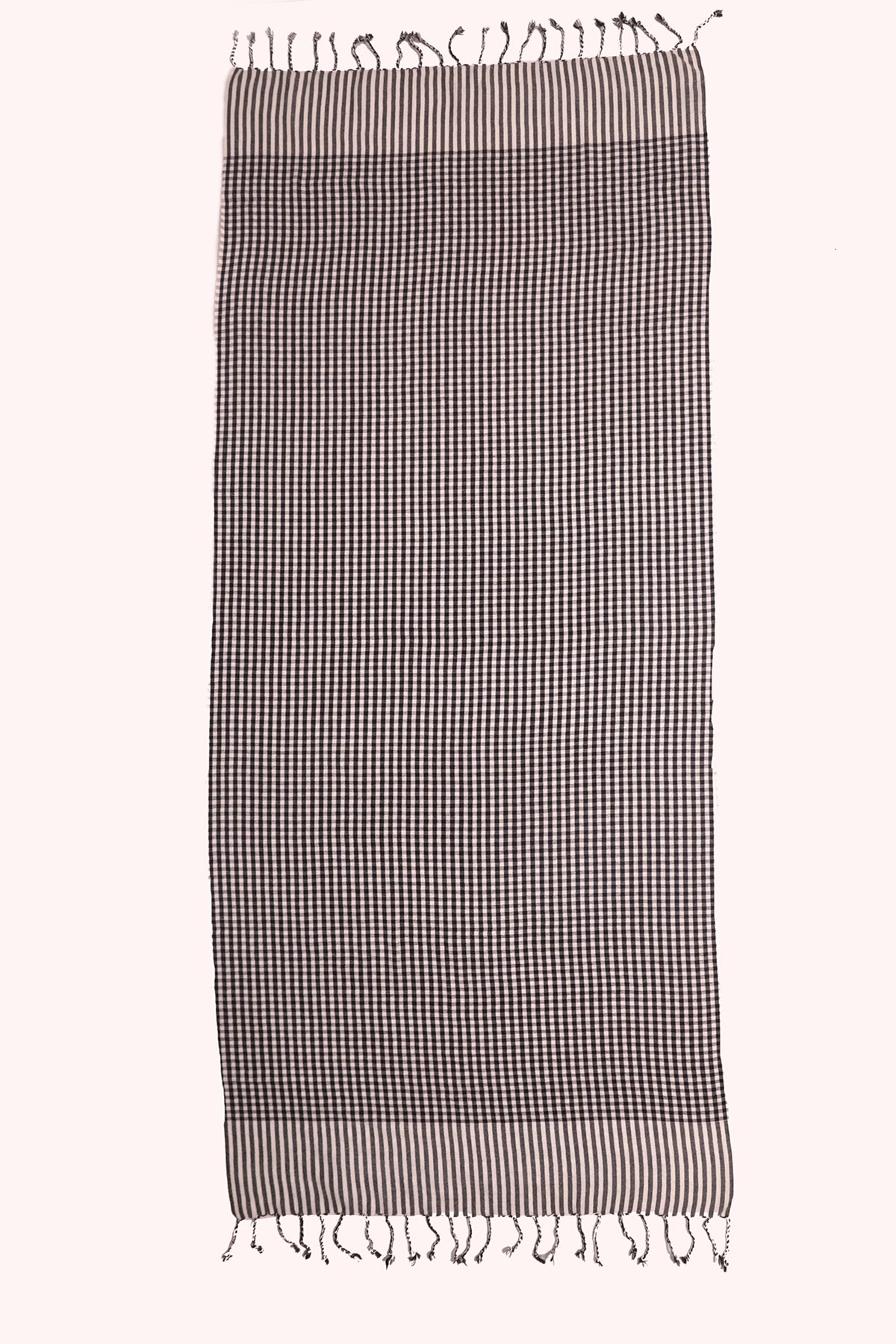 Classic Gingham Woven Wool Scarf with Tassels - Black White | SVEŽElife