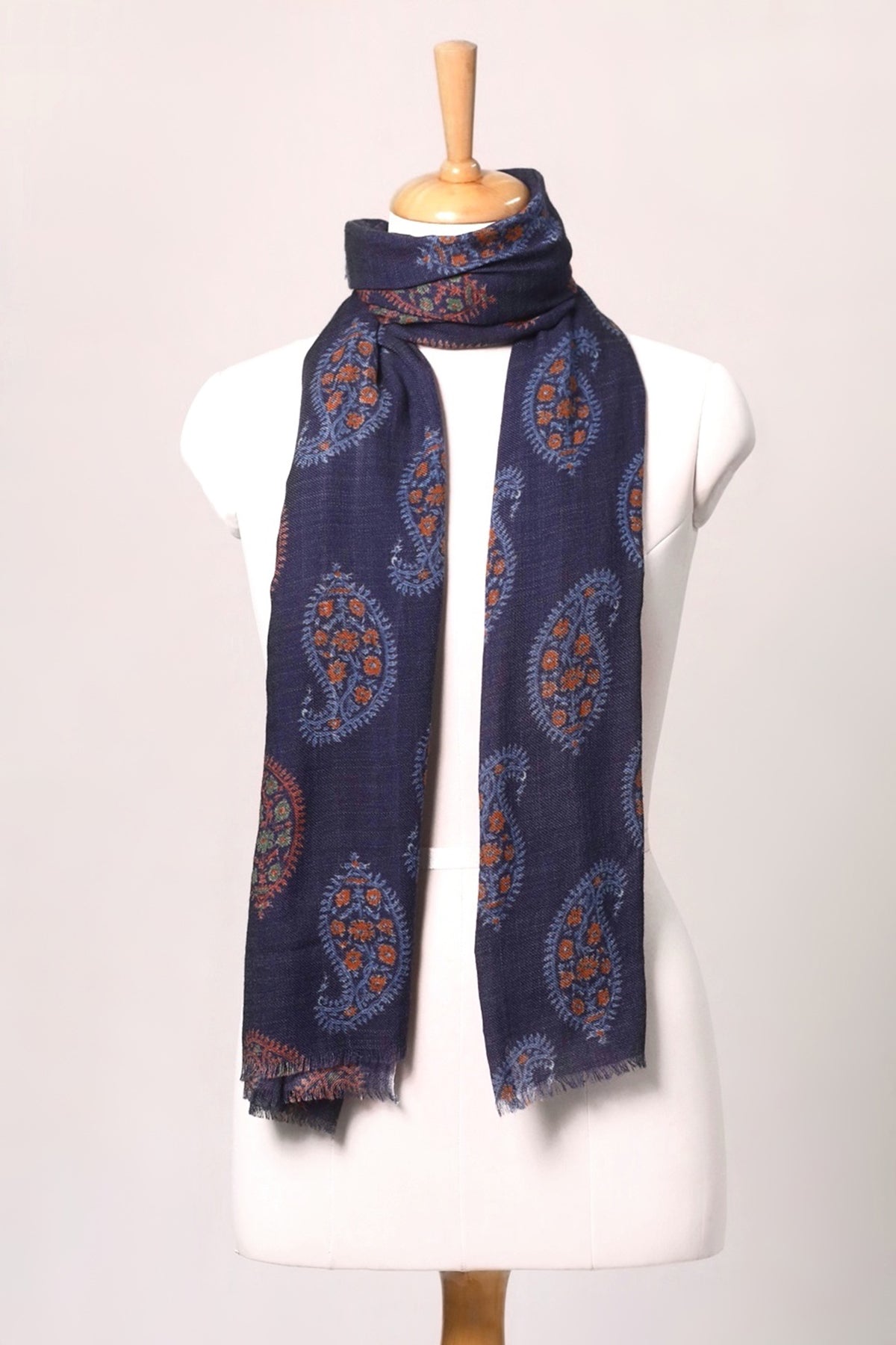 Indigo Paisley Print Twill Weave Wool Scarf - Blue Multi | SVEŽElife