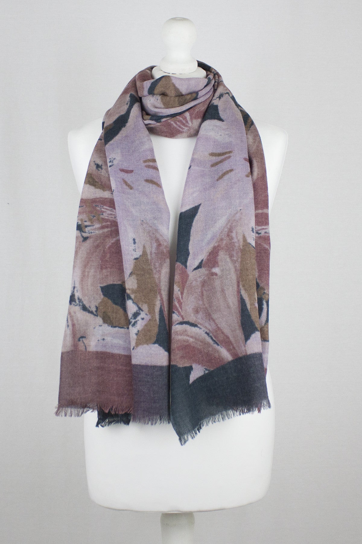Flower Show Merino Wool Scarf - Navy Pink