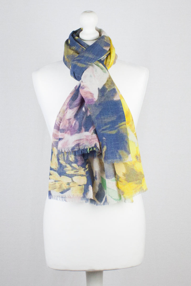 Romantic Flower Print Merino Wool Scarf - Multi