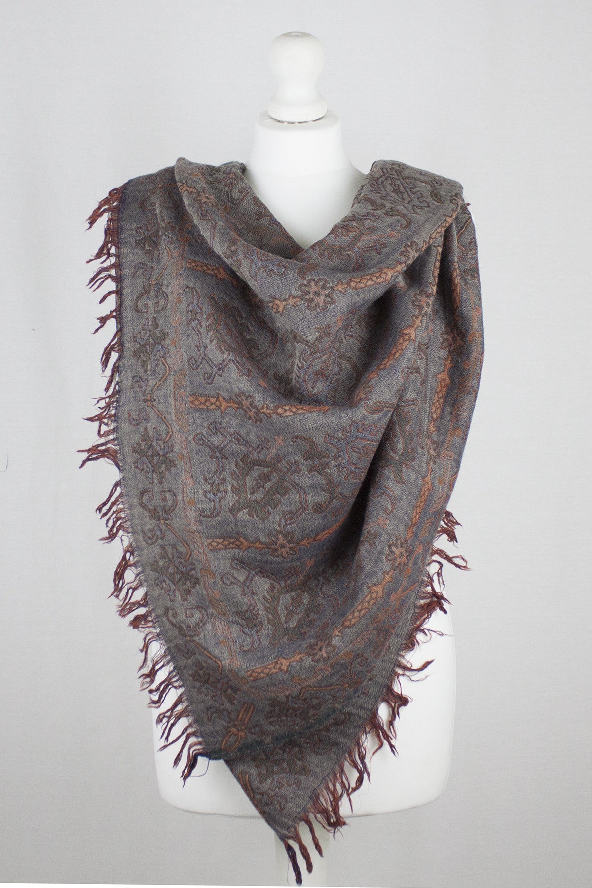 Jamdani Motif Jacquard Merino Wool Scarf - Grey Orange