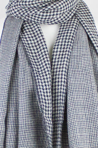 Reversible Hounds-tooth Merino Wool Scarf - White Black