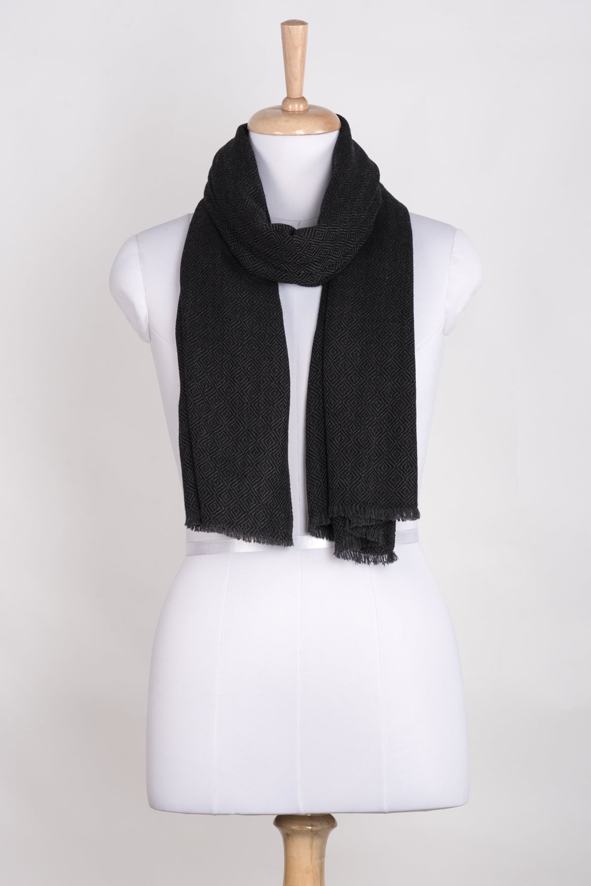 Diamond Weave Two Tone Woollen Scarf - Charcoal